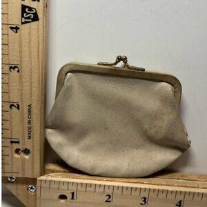 Women's Vintage White Coin Purse Kiss lock Small Change Pouch Leather
